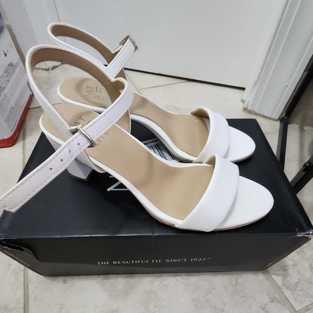 Naturalizer women's Bristol heeled sandal white size 6.5